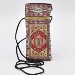 Θήκη με Σχέδιο Χαλί & Κορδόνι