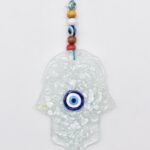 Φυσητό Κρεμαστό Χέρι της Φατμά με 'Ασπρα Πετραδάκια