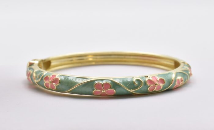 Βραχιόλι – Χειροπέδα με Ανάγλυφο Σμάλτο & Λουλούδια - Image 45