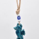 Κρεμαστό κεραμικό ιππόκαμπος με λευκή χάντρα