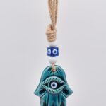 Κρεμαστό κεραμικό χέρι της Φατμά με λευκή χάντρα